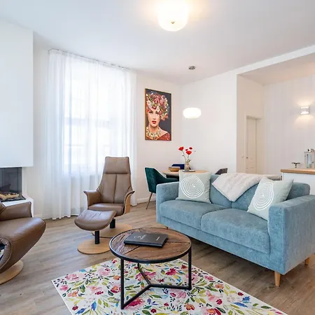 Apartment Waldschloss, App 01 *